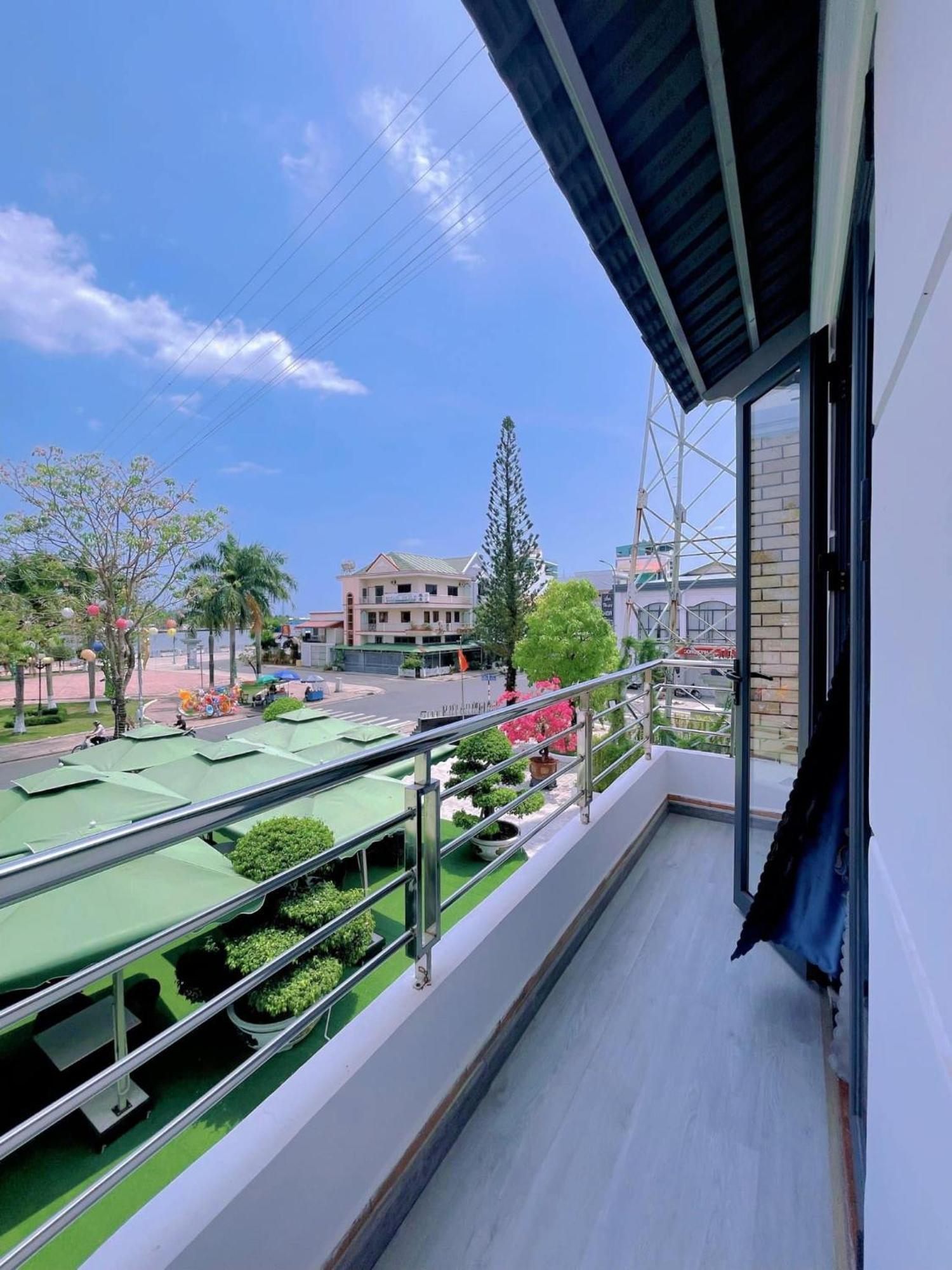 Sai Gon Ha Tien Hotel מראה חיצוני תמונה
